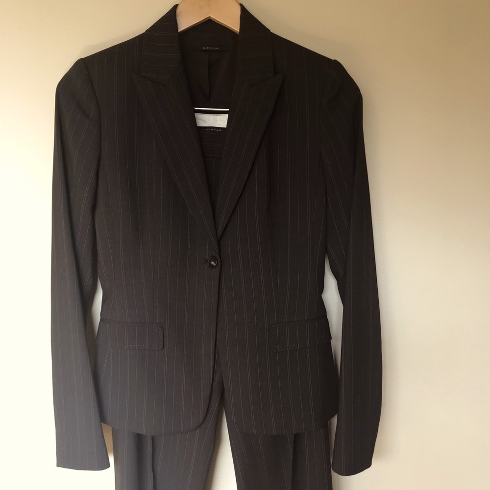 Elie Tahari Wool Suit Blazer/Pants Size 2-4